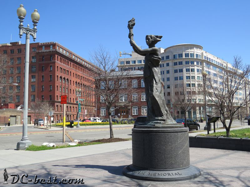 Памятник жертвам коммунизма в Washington, D.C.
