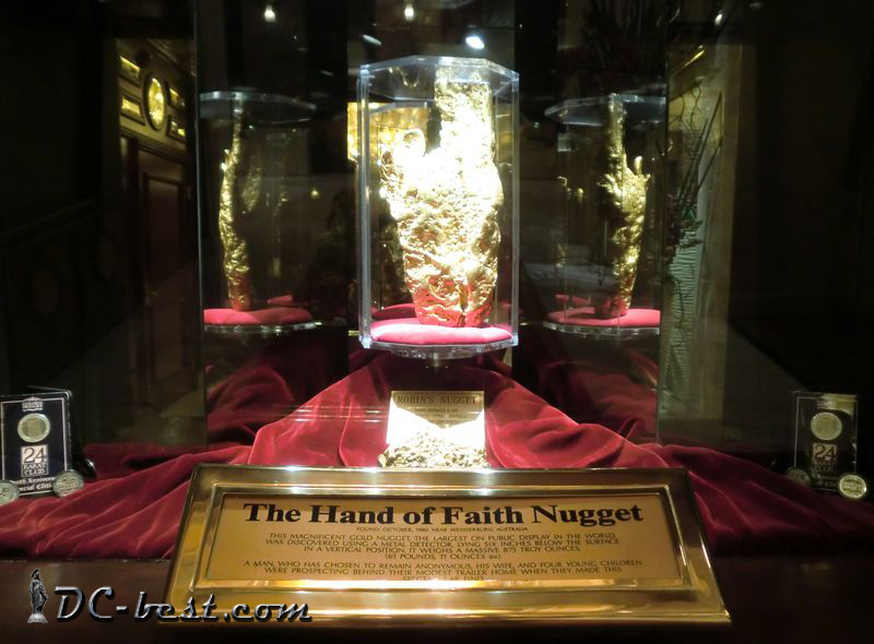 Golden nugget Hand of Faith. Casino Golden Nugget. Las Vegas, Nevada