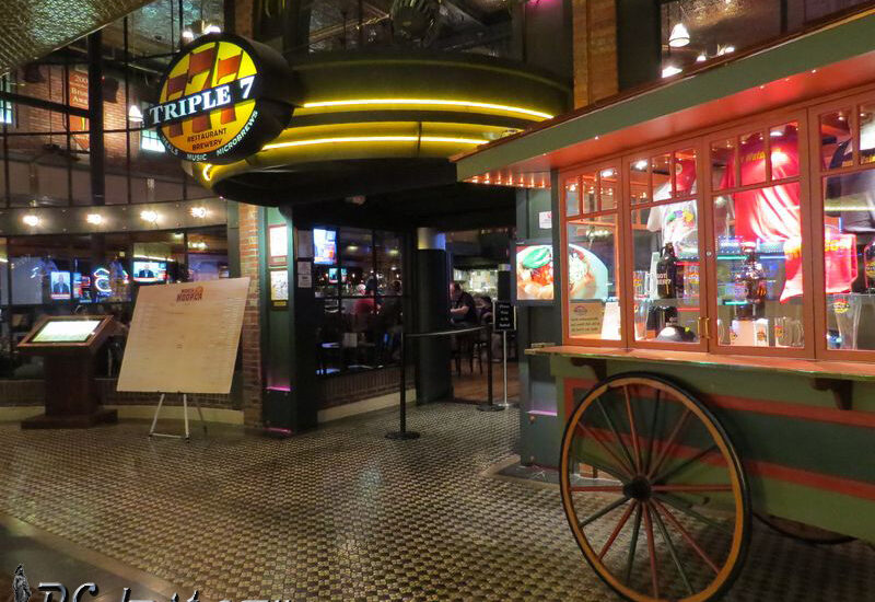 Ресторан Triple 7 в казино Main Street Station. Las Vegas, NV