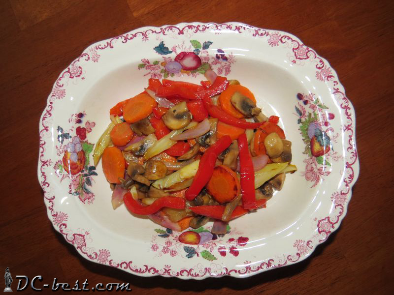 Медли из моркови, грибов и красного перца