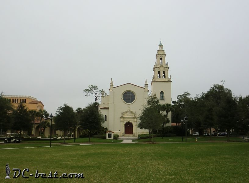 The Knowles Memorial Chapel at Rollins College, Florida