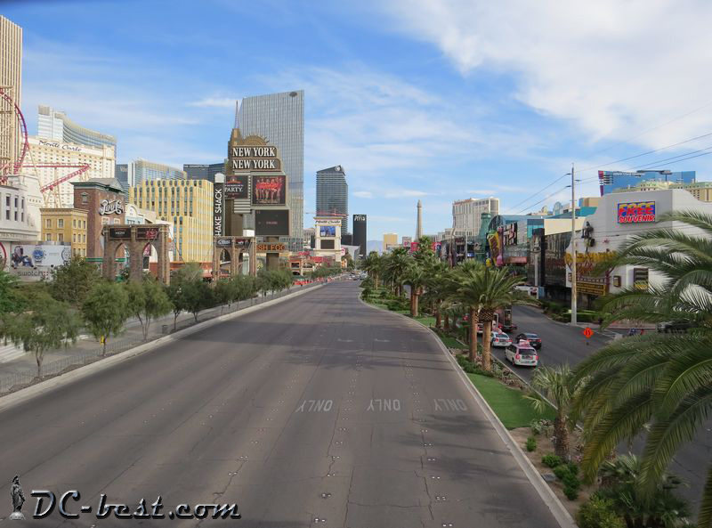 Левая сторона Las Vegas Blvd